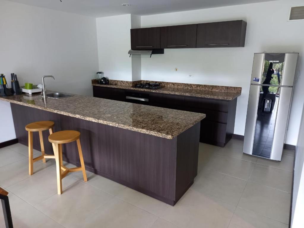 Rio Verde Living Suites Suite 415 Rionegro Bagian luar foto